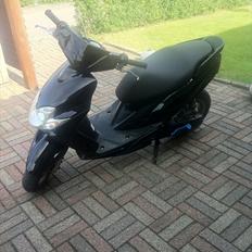 Yamaha jog r (Thilde)