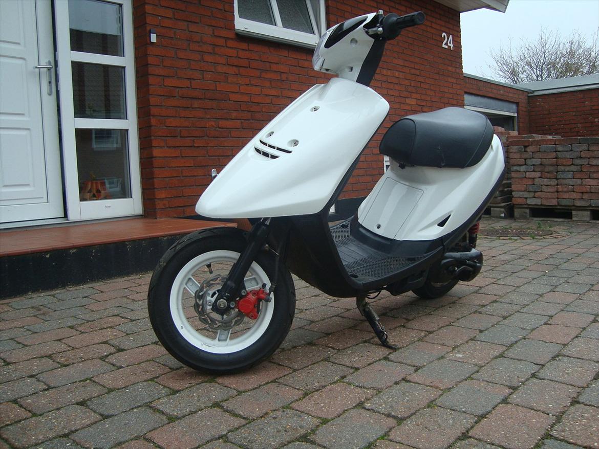 Yamaha jog as - SOLGT billede 12