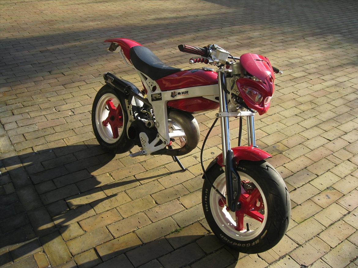 Suzuki Street Magic  SOLGT billede 2