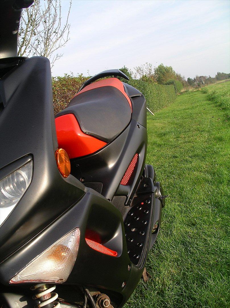 Peugeot Speedfight 2 [SOLGT] billede 6