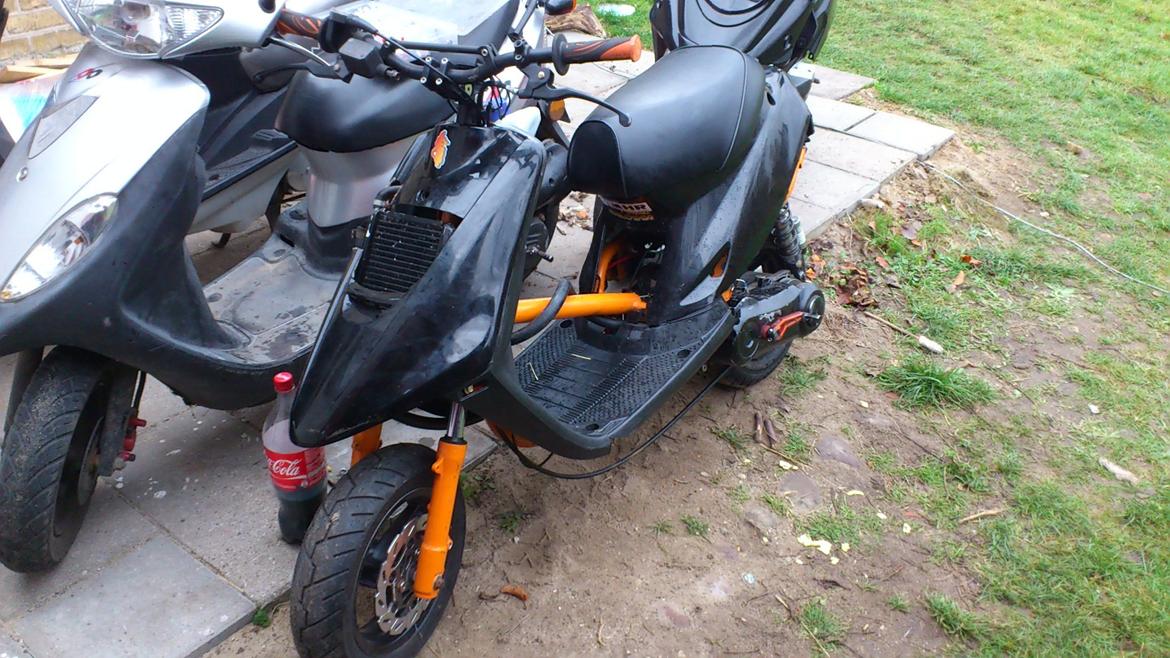 Yamaha jog fs as lc ts (SOLGT) billede 2