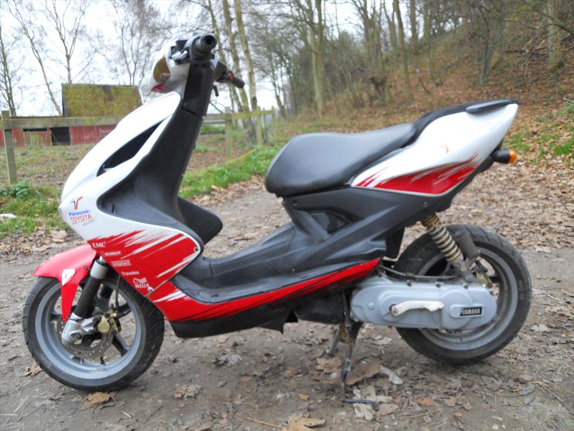 Yamaha Aerox F1 Editon-Toyota Panasonic [Tidl. scooter] billede 2