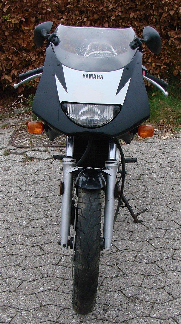 Yamaha TZR billede 4