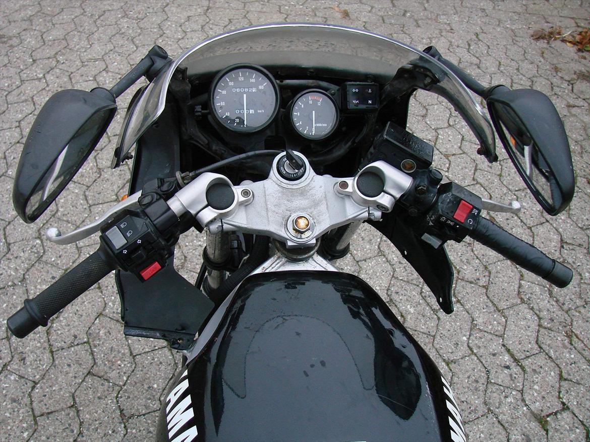 Yamaha TZR billede 13