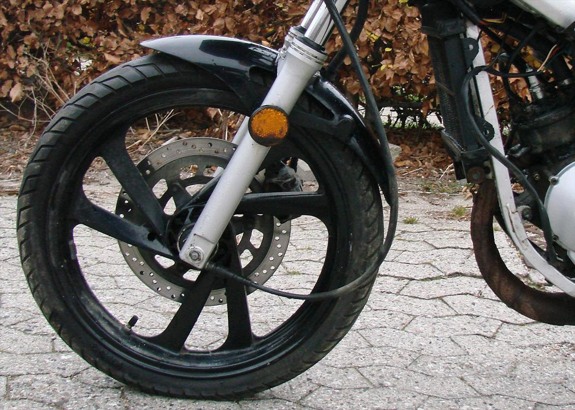 Yamaha TZR billede 14