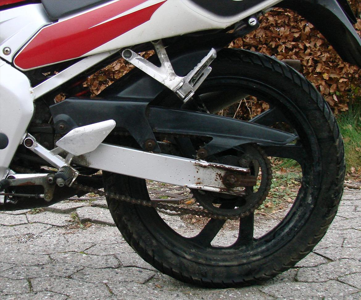 Yamaha TZR billede 17