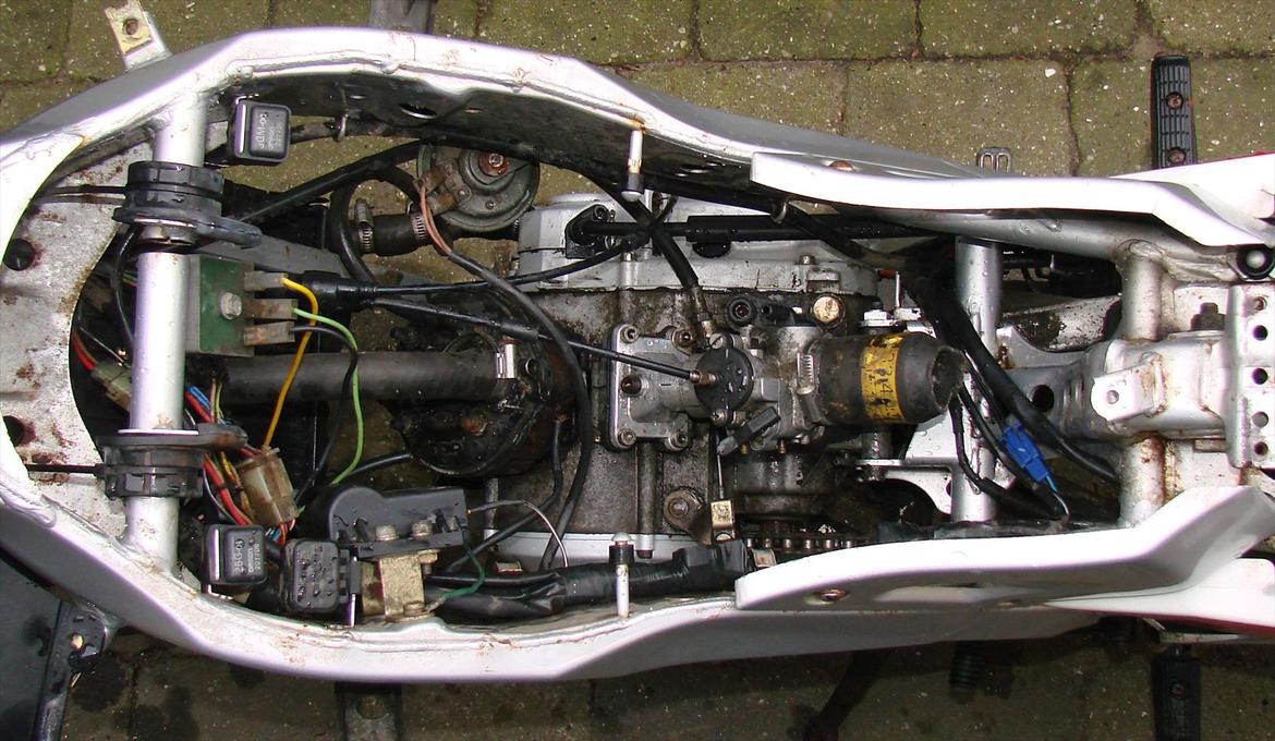 Yamaha TZR billede 18