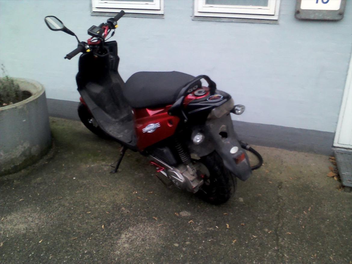 PGO Hot 50 (rød) - Efter! (: billede 5