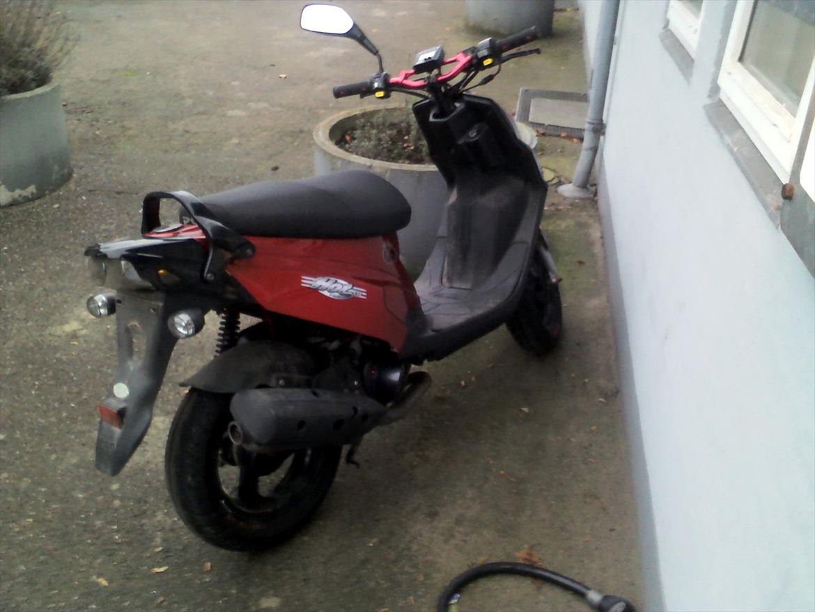 PGO Hot 50 (rød) - Efter! (: billede 7