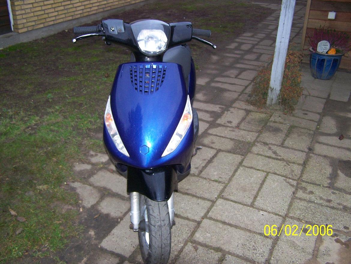 Piaggio New zip 4takt SOLGT billede 3