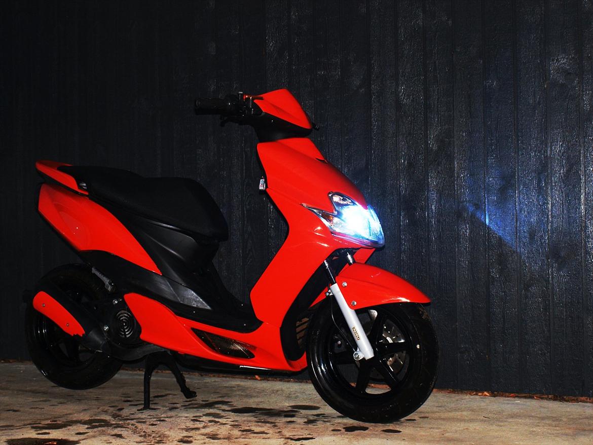 Yamaha Jog R [Tidl. scooter] billede 1