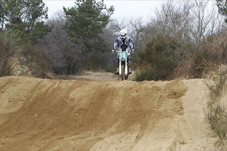 Honda 125 CR billede 2