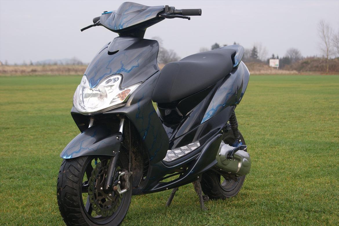 Yamaha JogR ThunderAirbrush billede 2