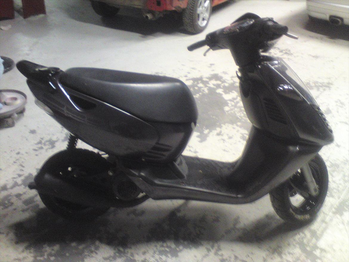 Aprilia Sonic GP. SOLGT. billede 7