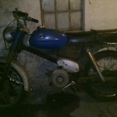 Puch VZ 50 3 gear (stor puch'en) (under ombygning )