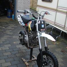 Pitpro pitbike minibike 125 cc olie kølet stjålet