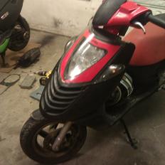 Aprilia sonic