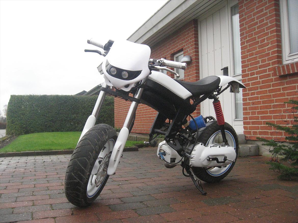 Suzuki Street Magic-White Ninja! billede 8