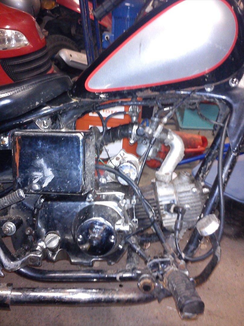 Kinroad 30 knallert billede 2