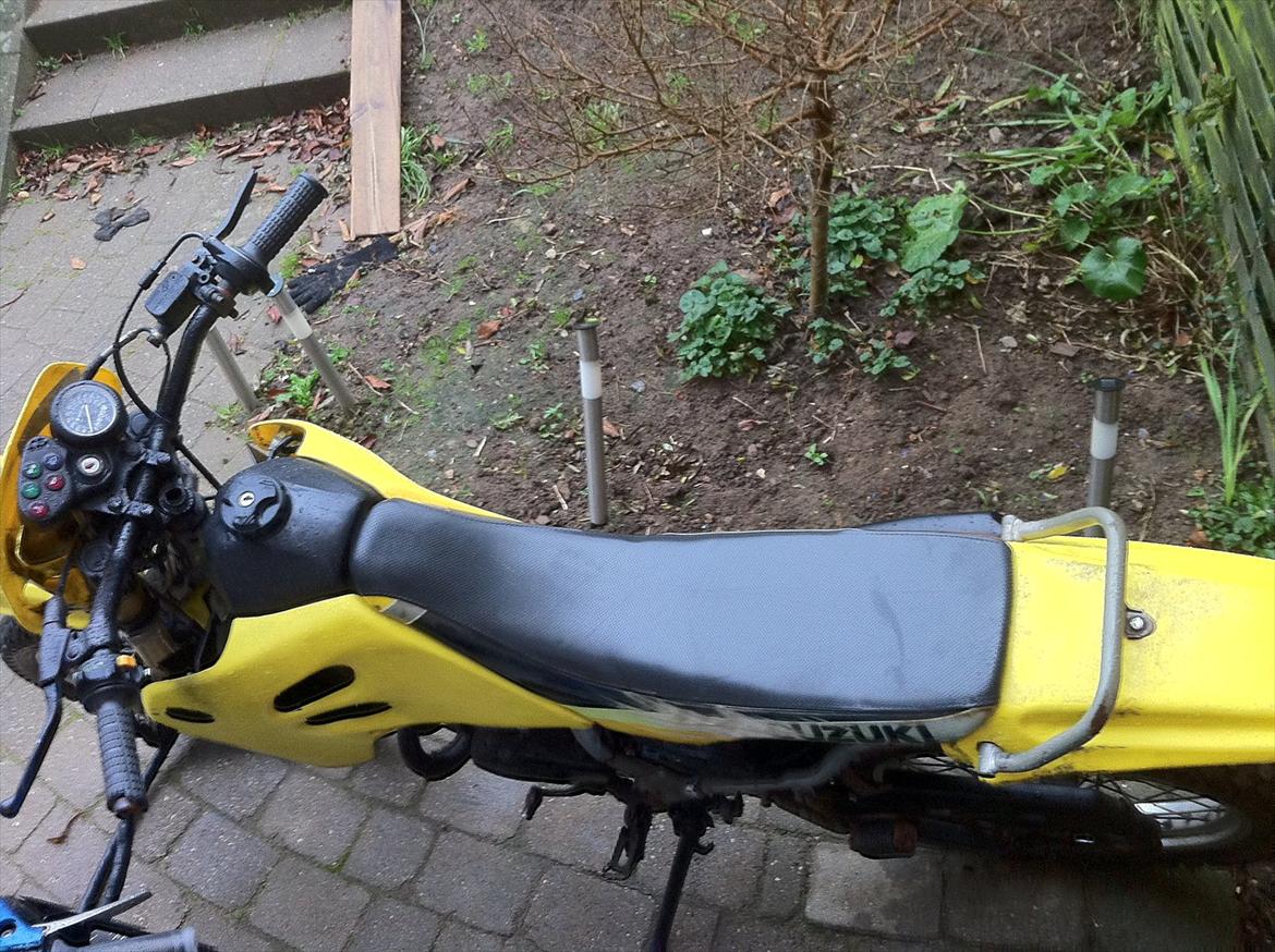 Suzuki RMX billede 4