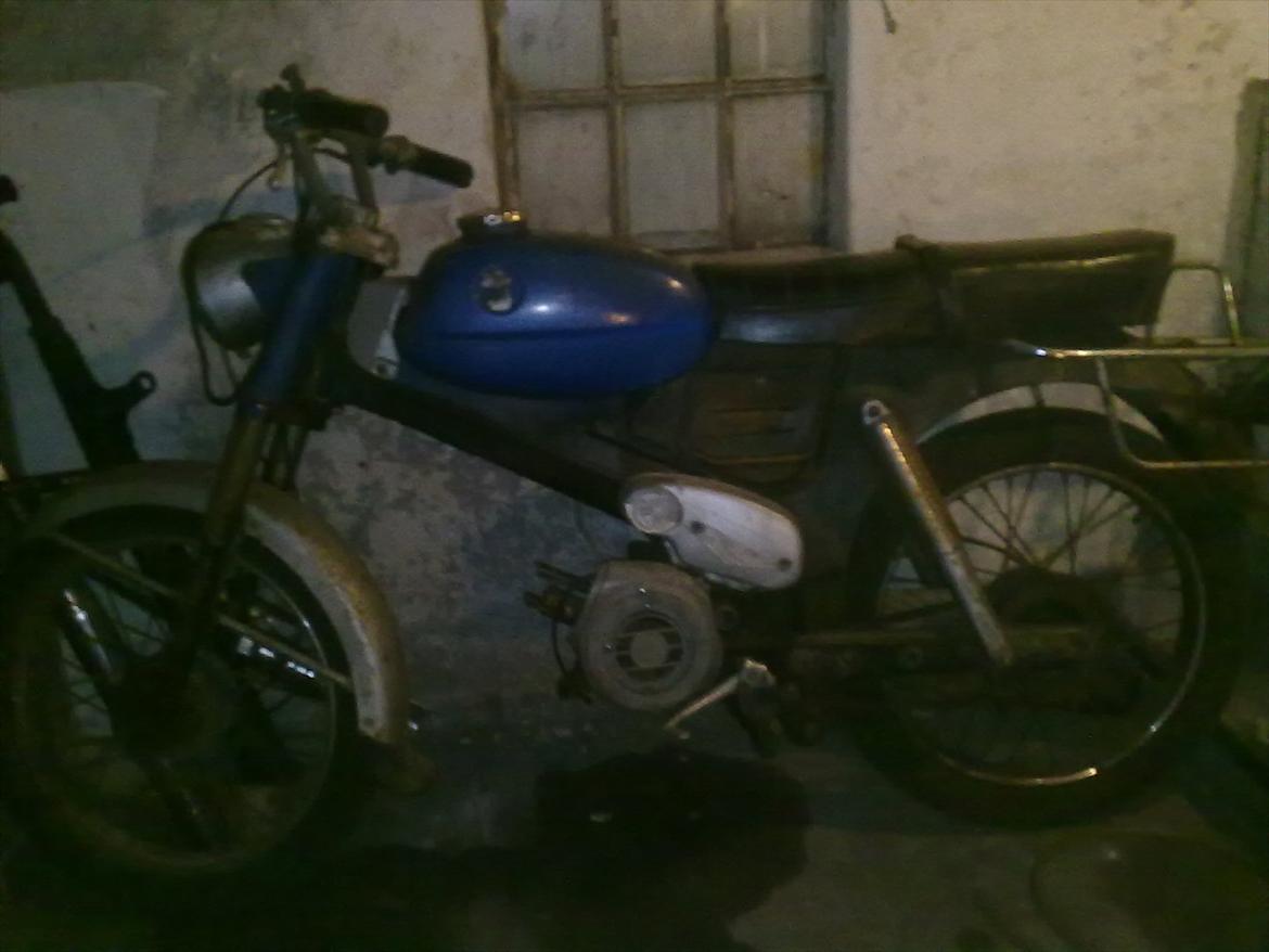 Puch VZ 50 3 gear (stor puch'en) (under ombygning ) billede 1
