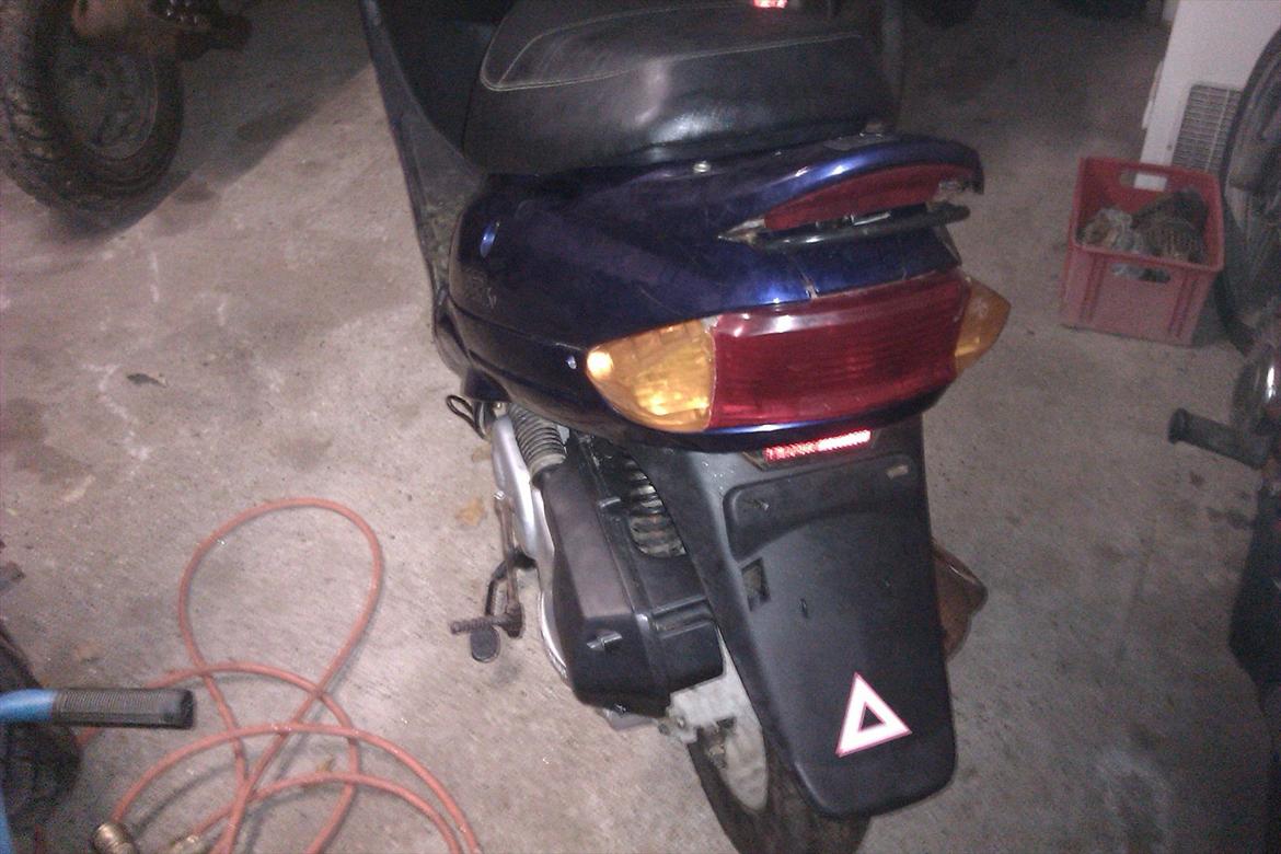 Stranger YY50QT billede 3