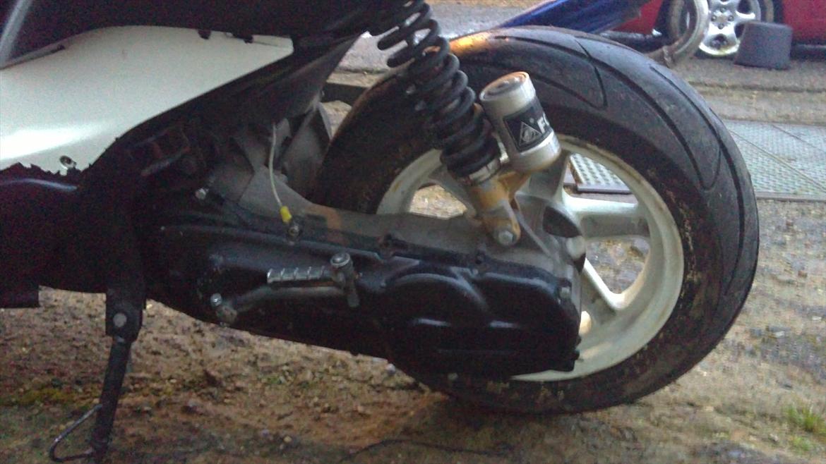 Yamaha Jog R (  Olga  ) billede 8