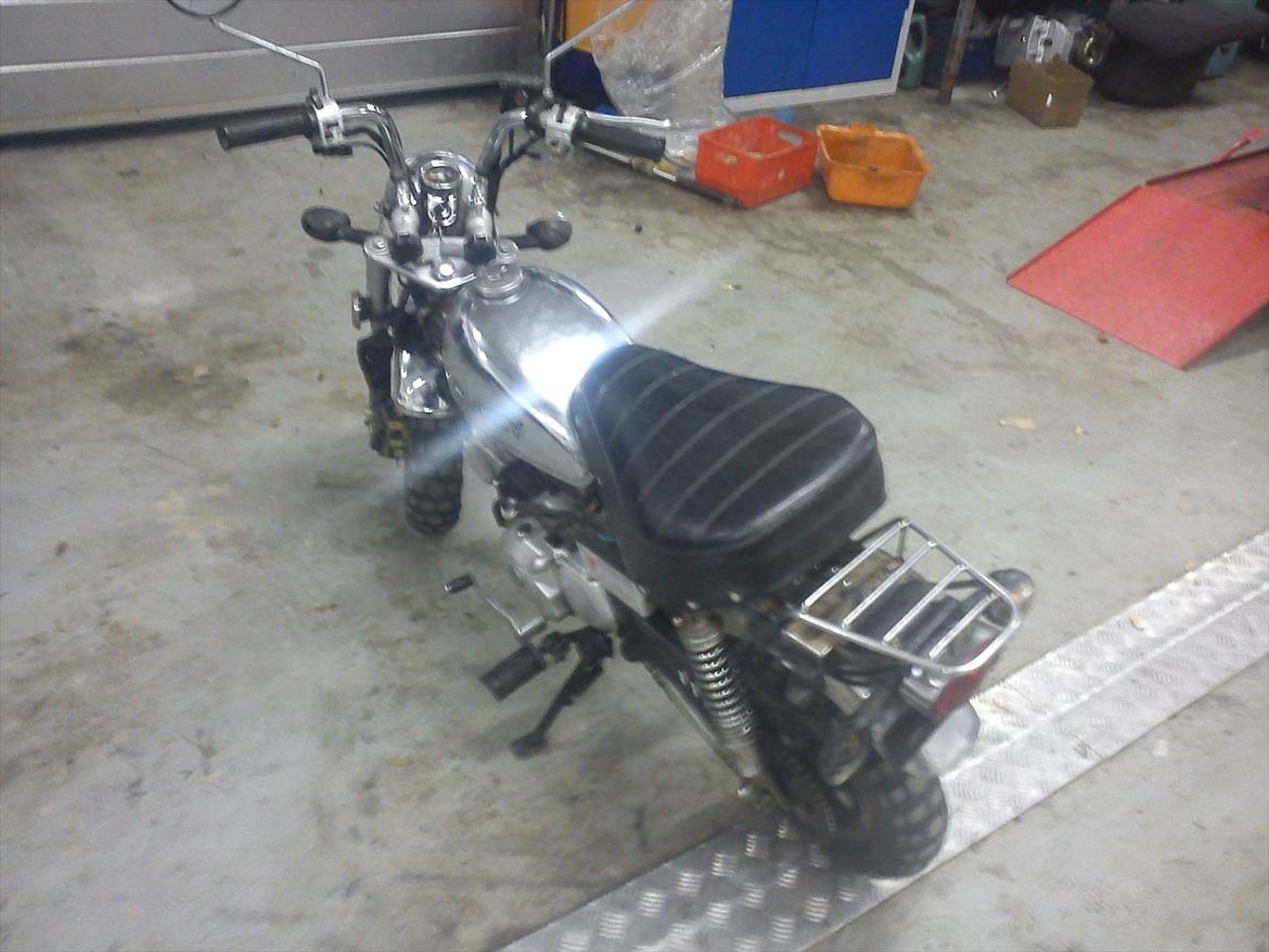 Skyteam Monkey billede 5