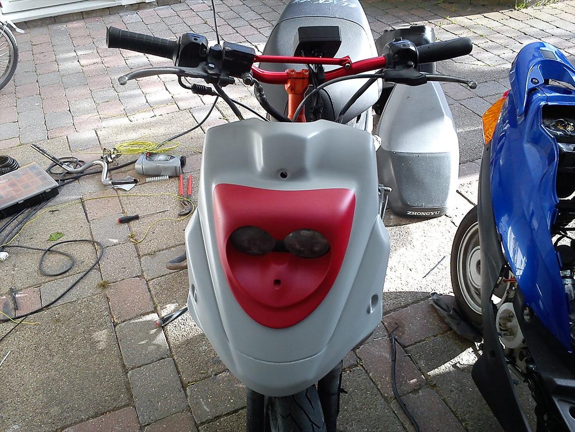 PGO Black/Hot   billede 1