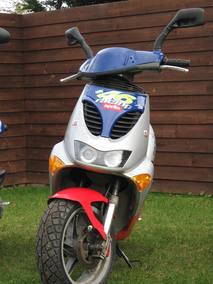 Aprilia SR 50 billede 1
