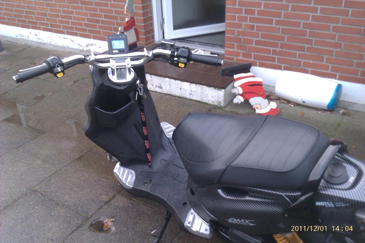 PGO PMX Naked billede 4