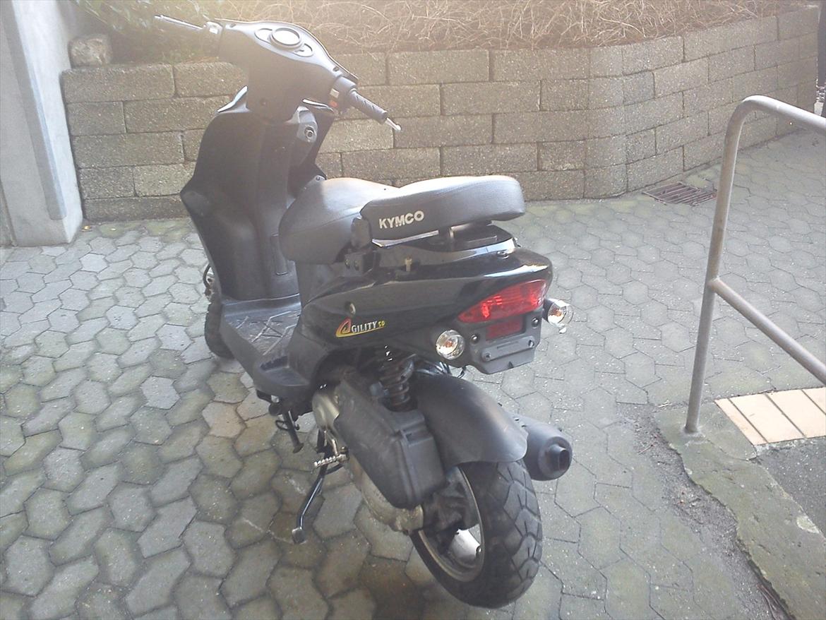 Kymco agiliti solgt billede 3