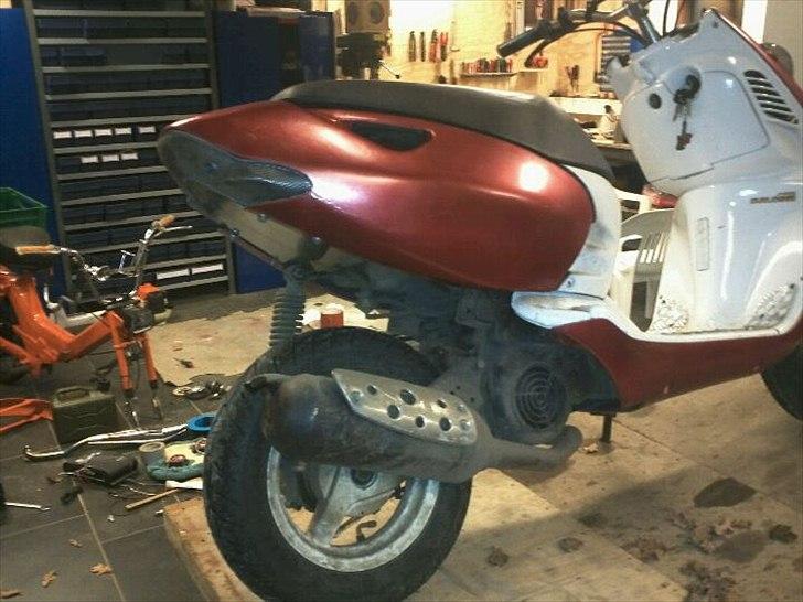 Aprilia Sonic (AC) billede 4