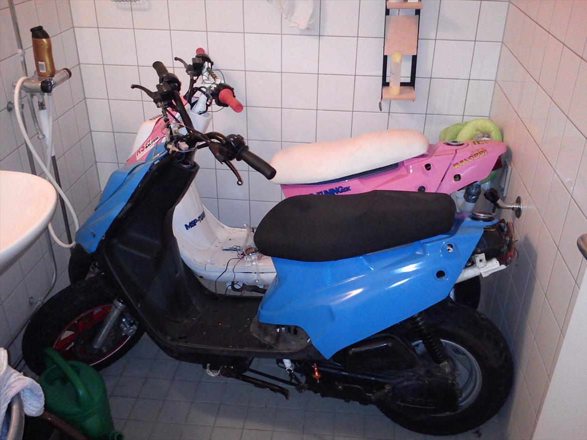 PGO hot 50 blå solgt billede 3