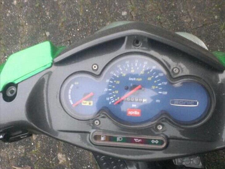 Aprilia sonic tidligere scooter  billede 10