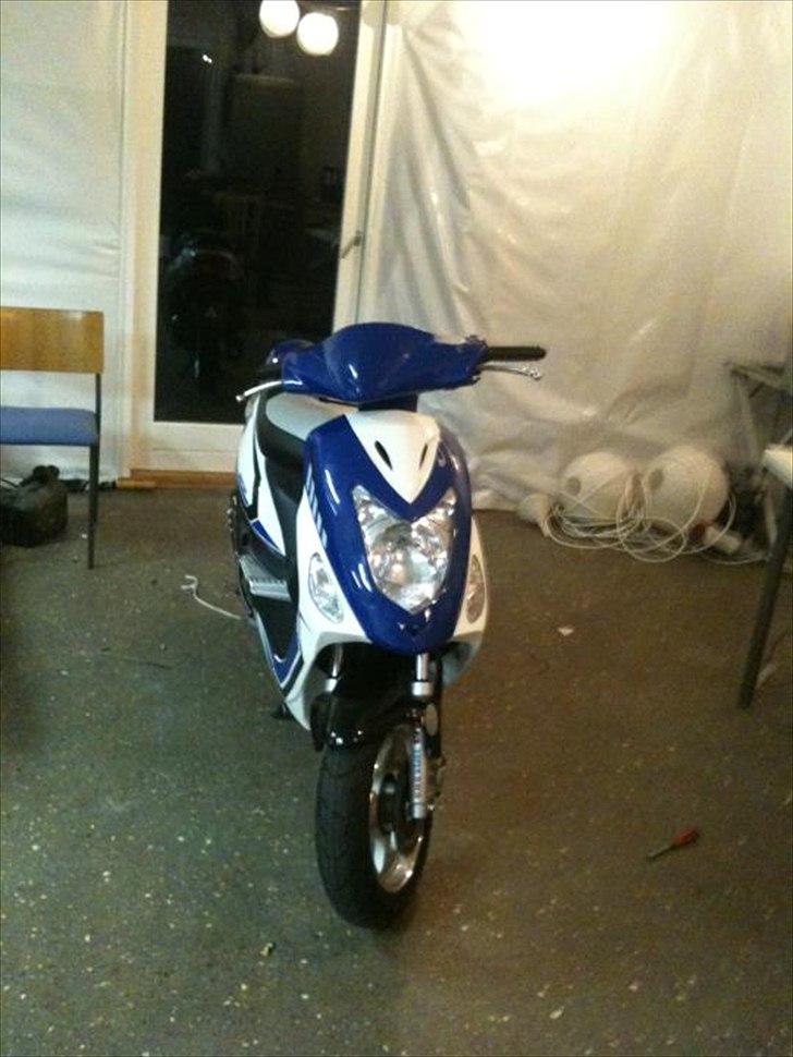 Baotian BT49QT-9 (Supermoto blue) billede 2