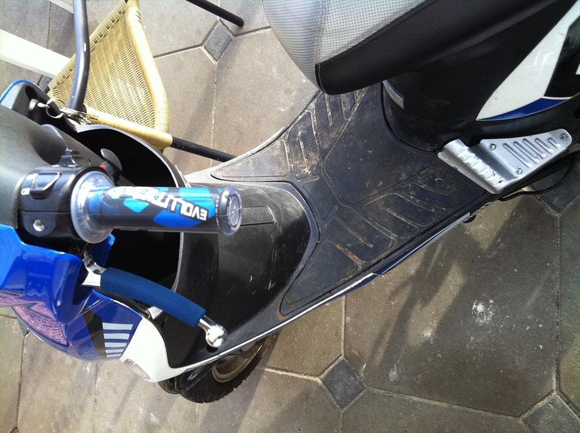 Baotian BT49QT-9 (Supermoto blue) billede 5