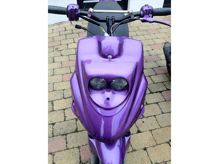 {{currentPhoto.altText}} billede {{currentPhoto.number}}