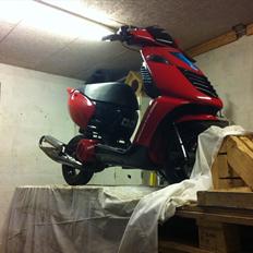 Aprilia  sonic. væk