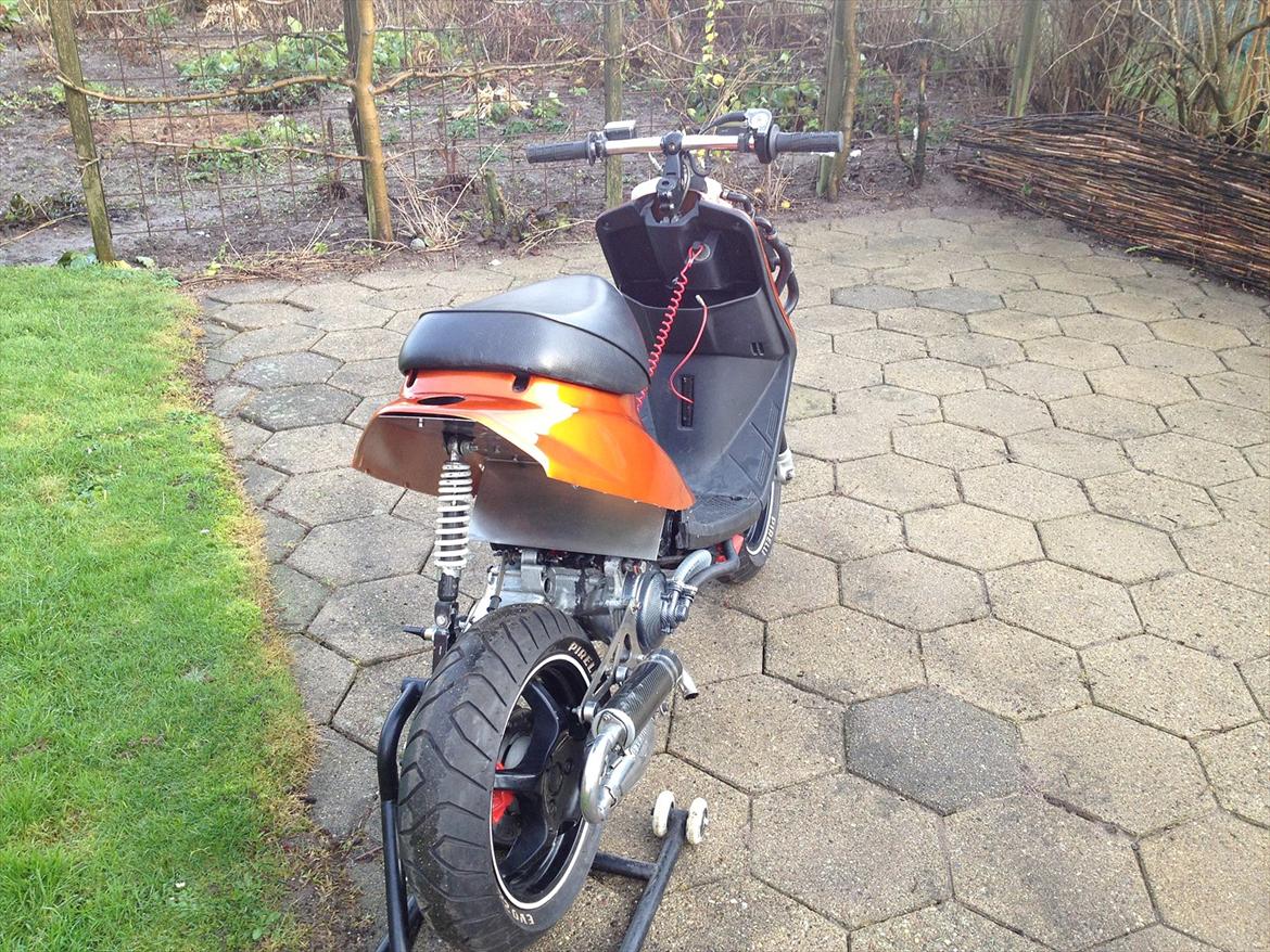 Yamaha Jog / Rox LC skrottet billede 5