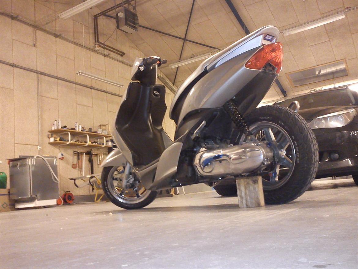 Yamaha Jog R billede 2