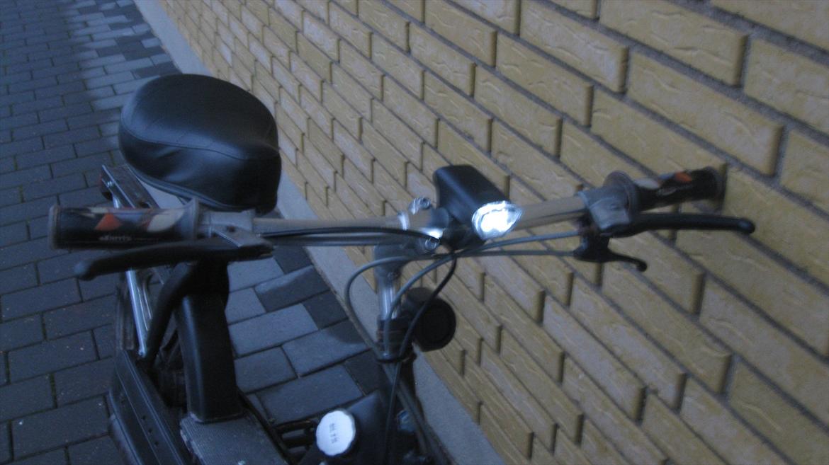 Vespa ciao vinterknallert billede 11