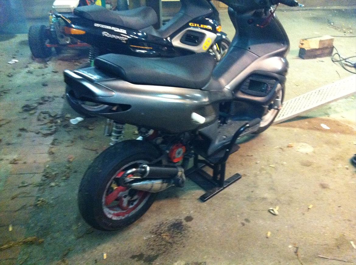 Gilera Runner LC DD EVO3 #52 - Efter et par timer :D  billede 7