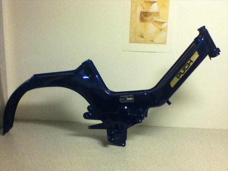 Puch Maxi KL E50 - Stellet da jeg fik det tilbage fra malern billede 6