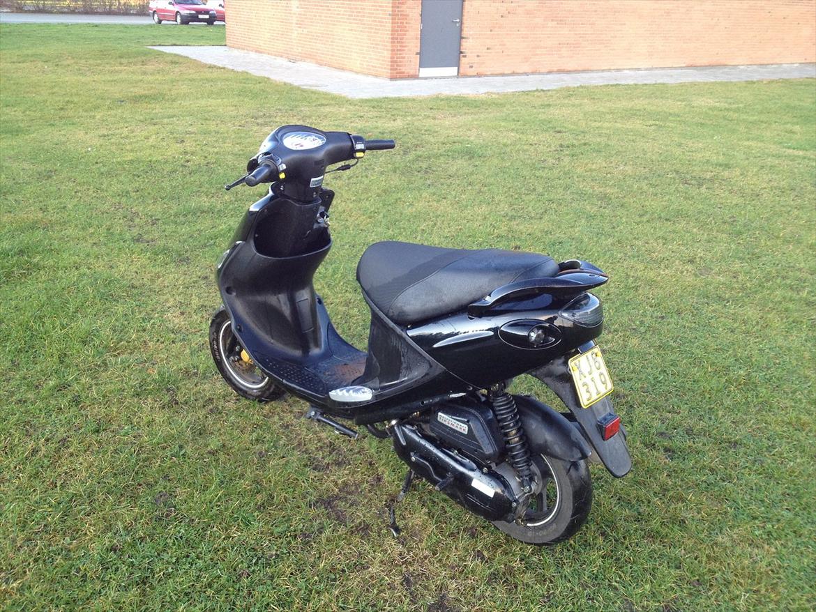 PGO Black Magic billede 4