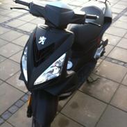 Peugeot Speedfight 3 Darkside