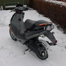 Aprilia sr 50  45c solgt