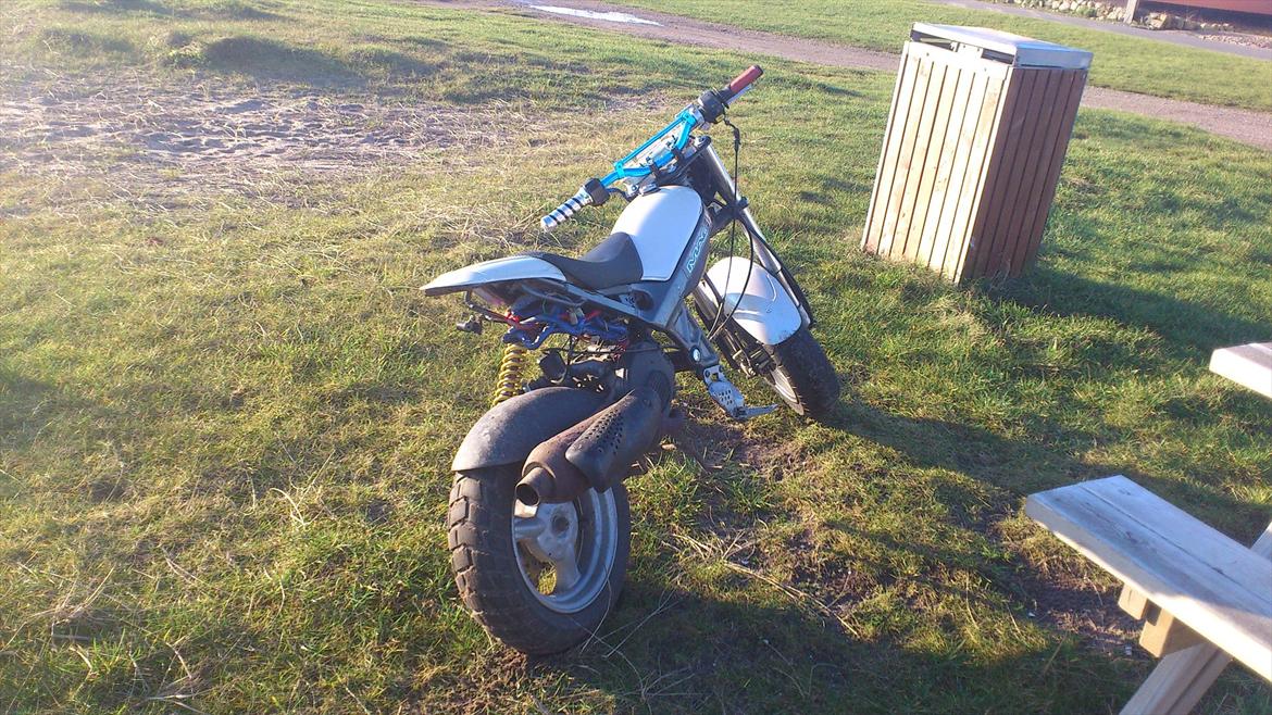 Suzuki Street Magic (katana) billede 5