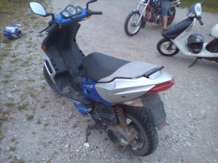 Peugeot speedfigther 2 solgt billede 5