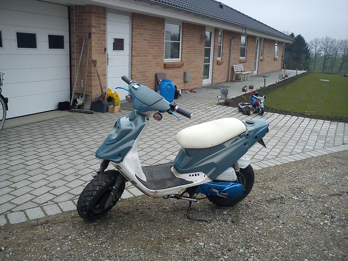 PGO hot 50 billede 2